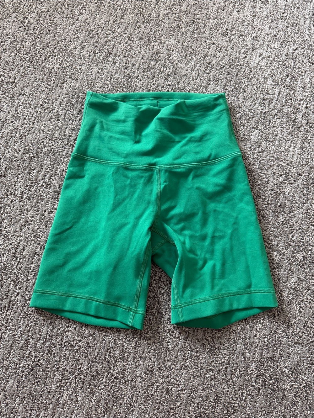 Lululemon Wunder Train shorts